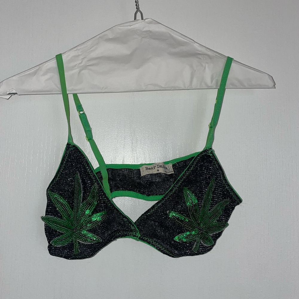 420 Bra